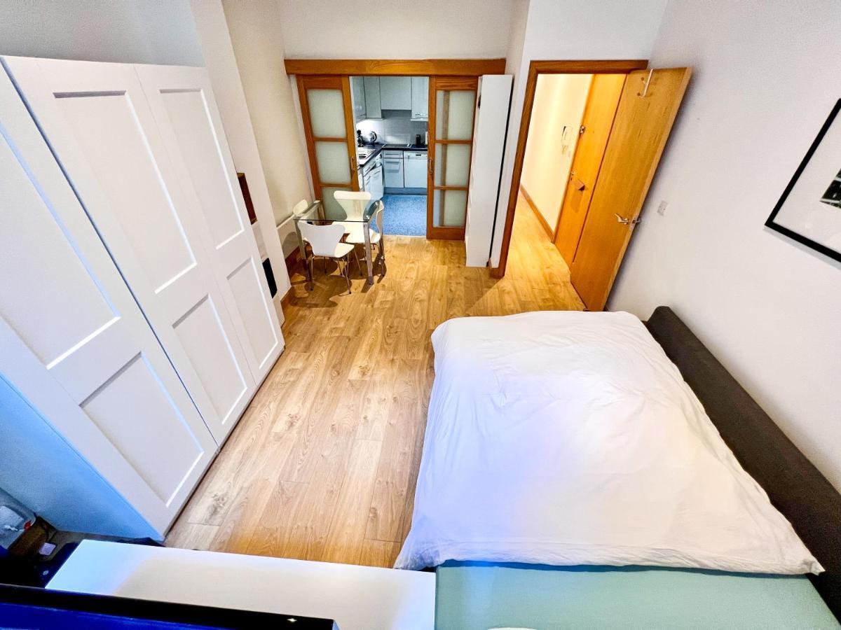 Superior Entire Between St Pauls Cathedral And Covent Garden Aparthotel London