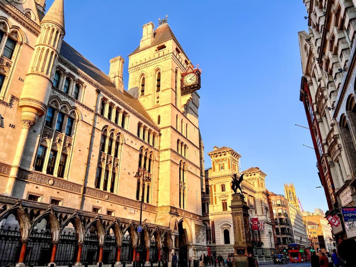 Aparthotel Superior Entire Between St Pauls Cathedral And Covent Garden London
