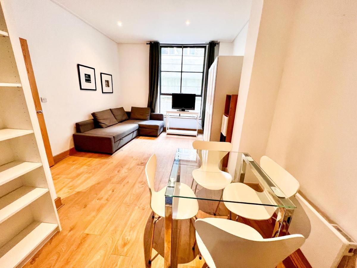 Superior Entire Between St Pauls Cathedral And Covent Garden Aparthotel *
