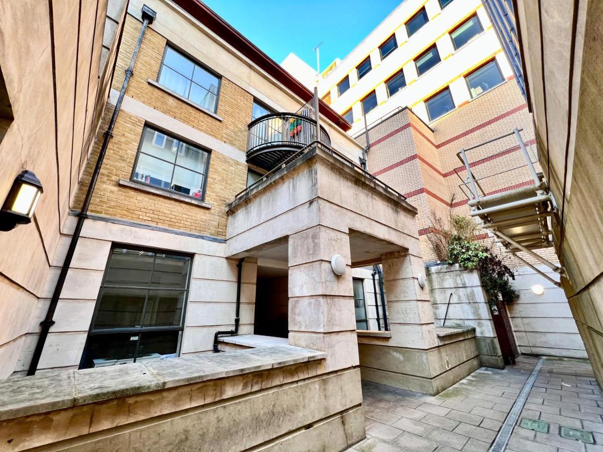 Aparthotel Superior Entire Between St Pauls Cathedral And Covent Garden London