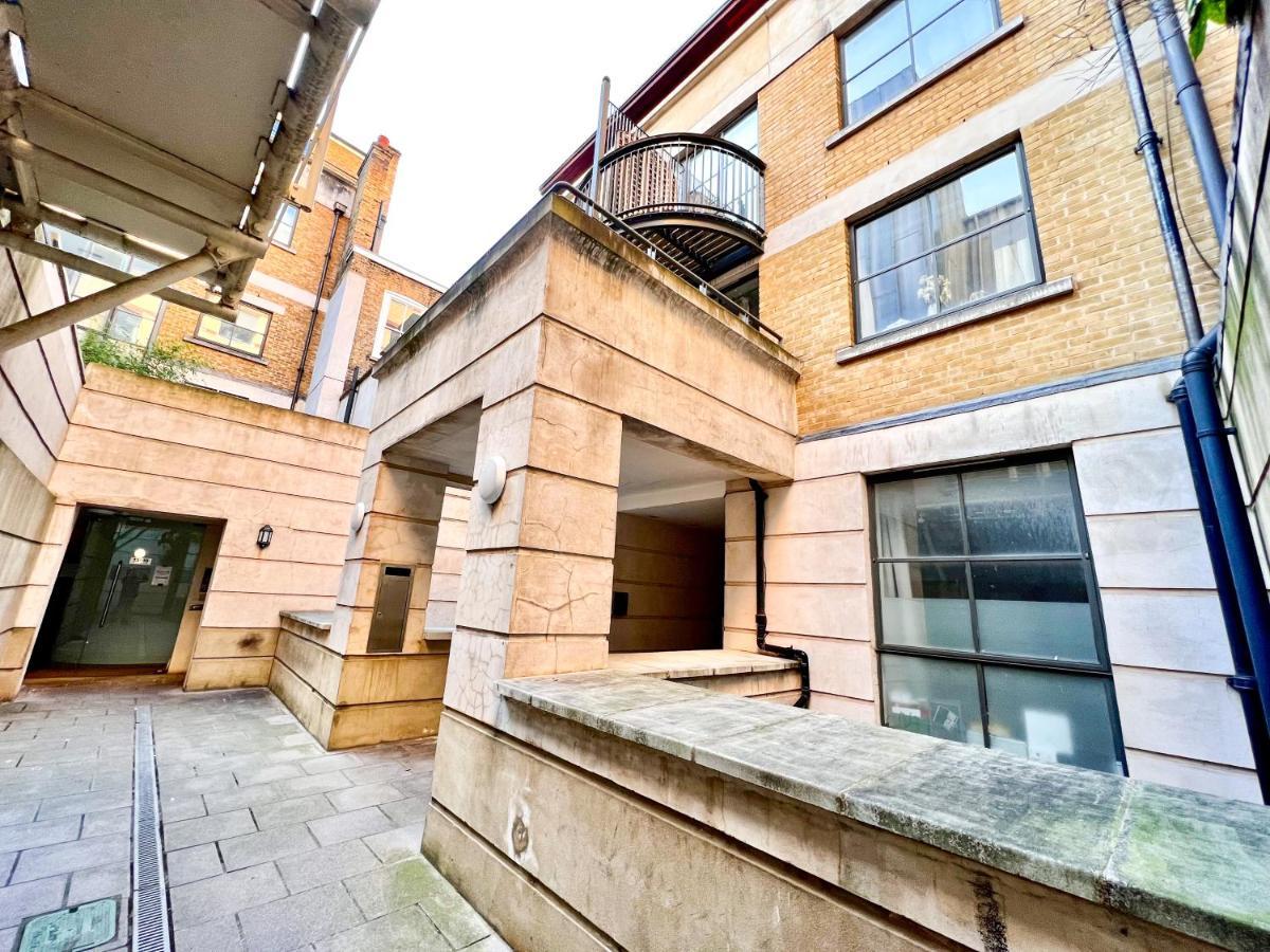 Aparthotel Superior Entire Between St Pauls Cathedral And Covent Garden London