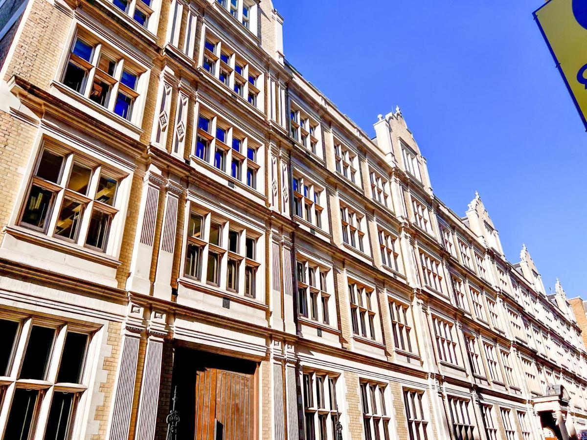 Superior Entire Between St Pauls Cathedral And Covent Garden *